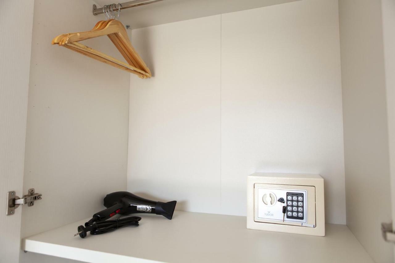 Le Domus Modern Apartments Cagliari Su Forti エクステリア 写真