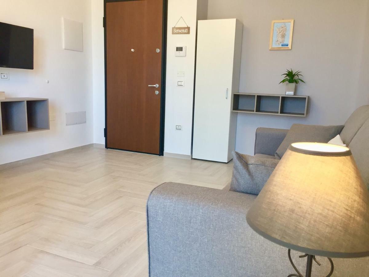 Le Domus Modern Apartments Cagliari Su Forti エクステリア 写真