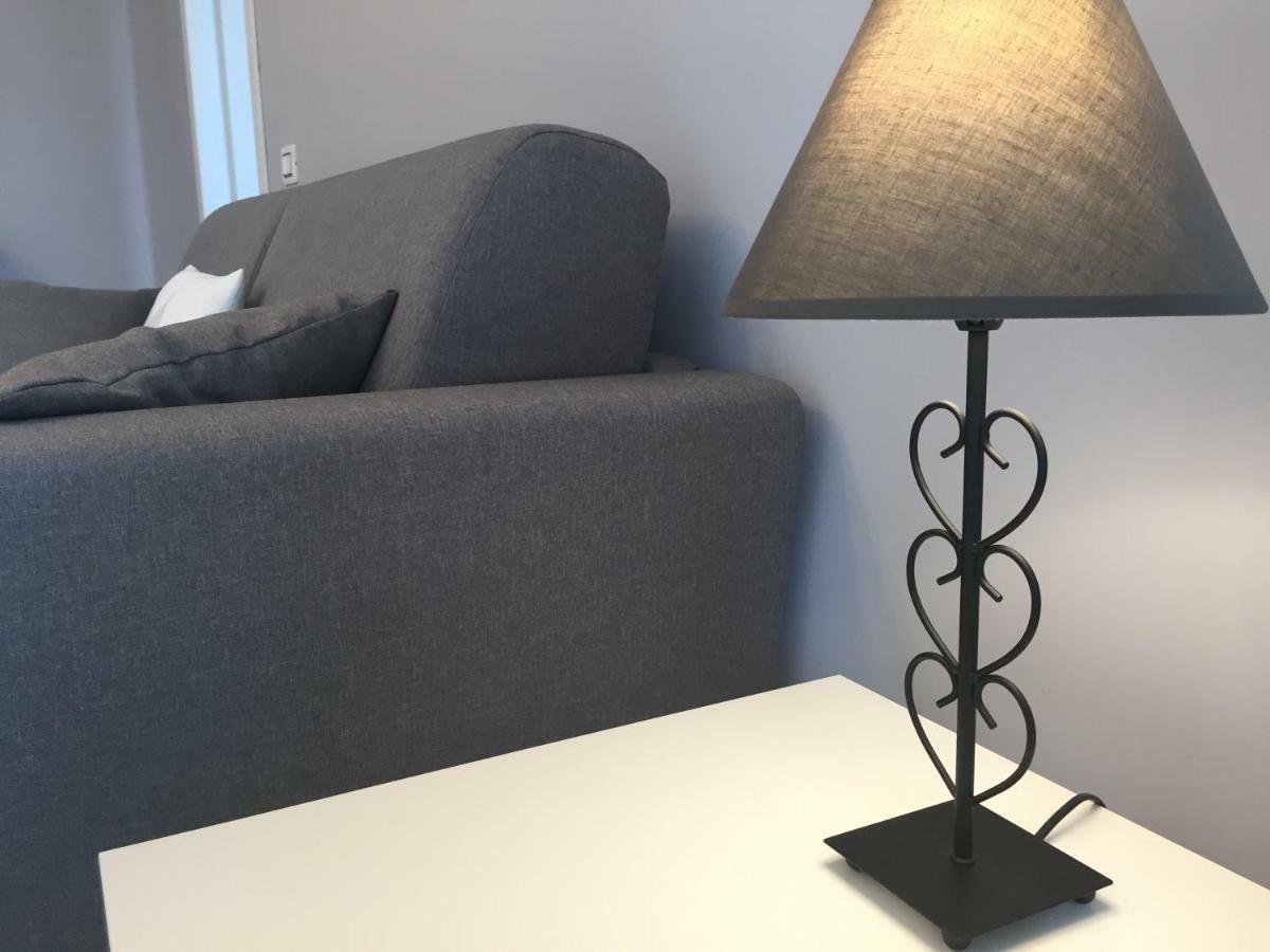 Le Domus Modern Apartments Cagliari Su Forti エクステリア 写真
